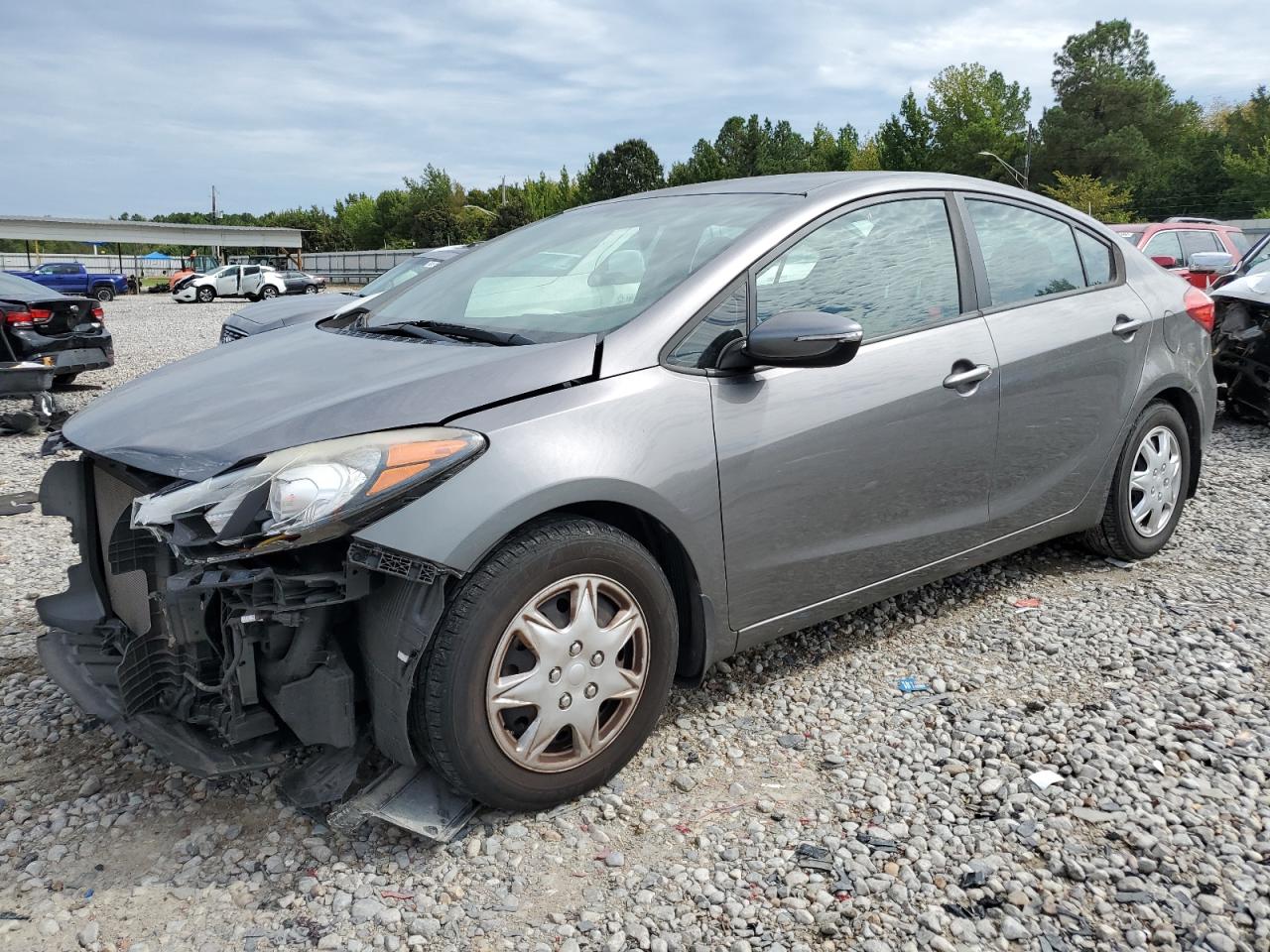 KNAFX4A67G5519279 2016 KIA FORTE - Image 1