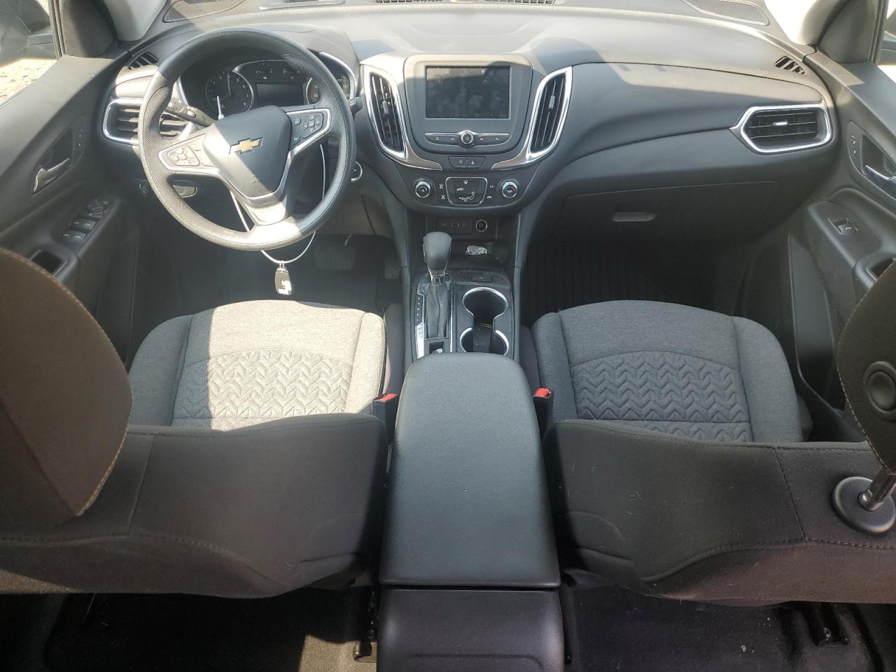 2022 Chevrolet Equinox - Image 8