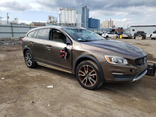 Паркетники VOLVO V60 2015 tan