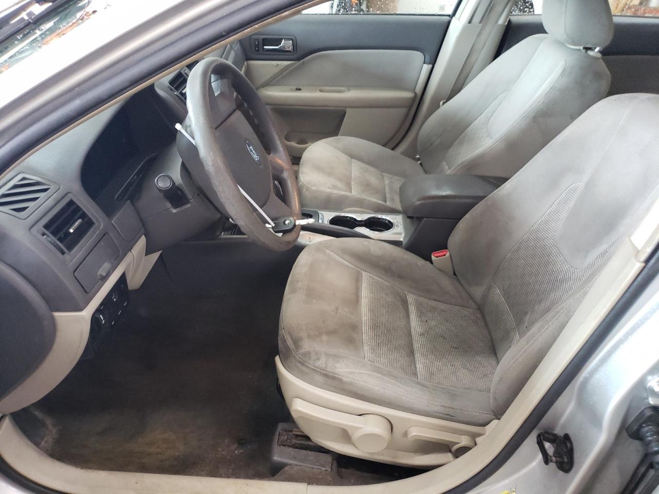 2010 Ford Fusion S VIN: 3FAHP0GA1AR110978 Lot: 65135614