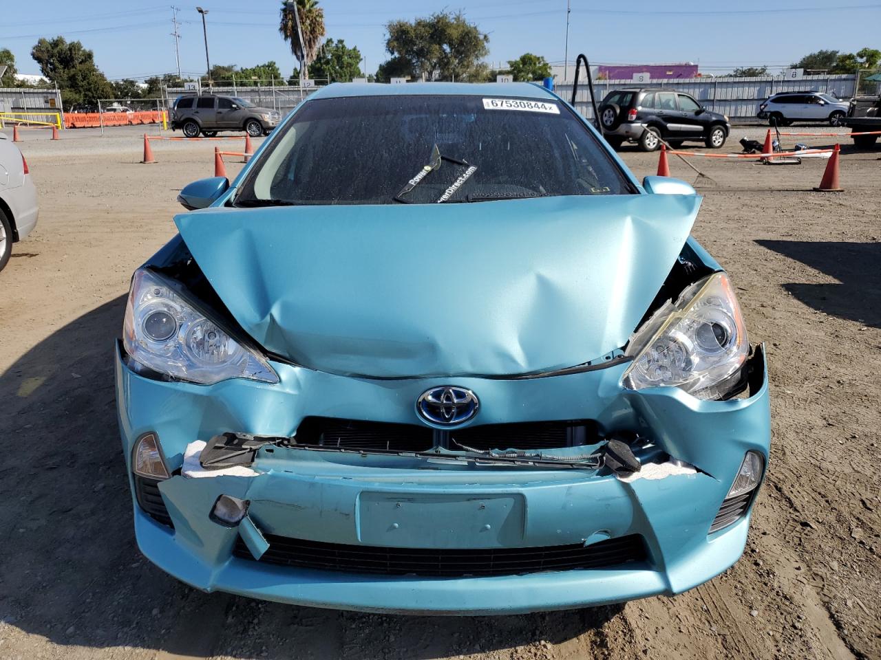 VIN JTDKDTB34D1040796 2013 TOYOTA PRIUS no.5