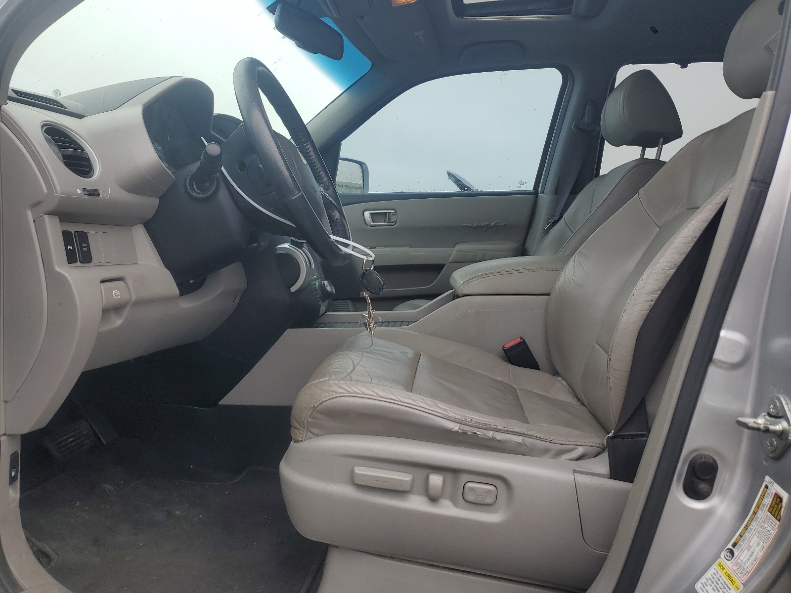 5FNYF4H92AB008275 2010 Honda Pilot Touring