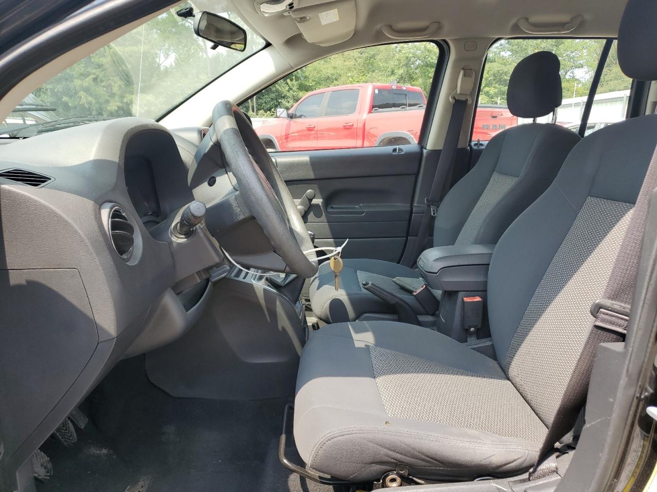 2010 Jeep Compass Sport VIN: 1J4NT4FB2AD513591 Lot: 67276534