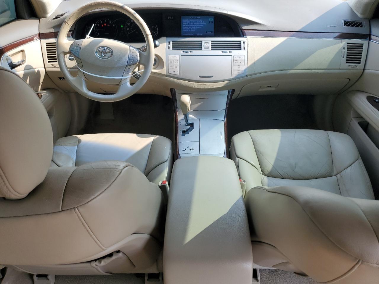 2008 Toyota Avalon - Image 8