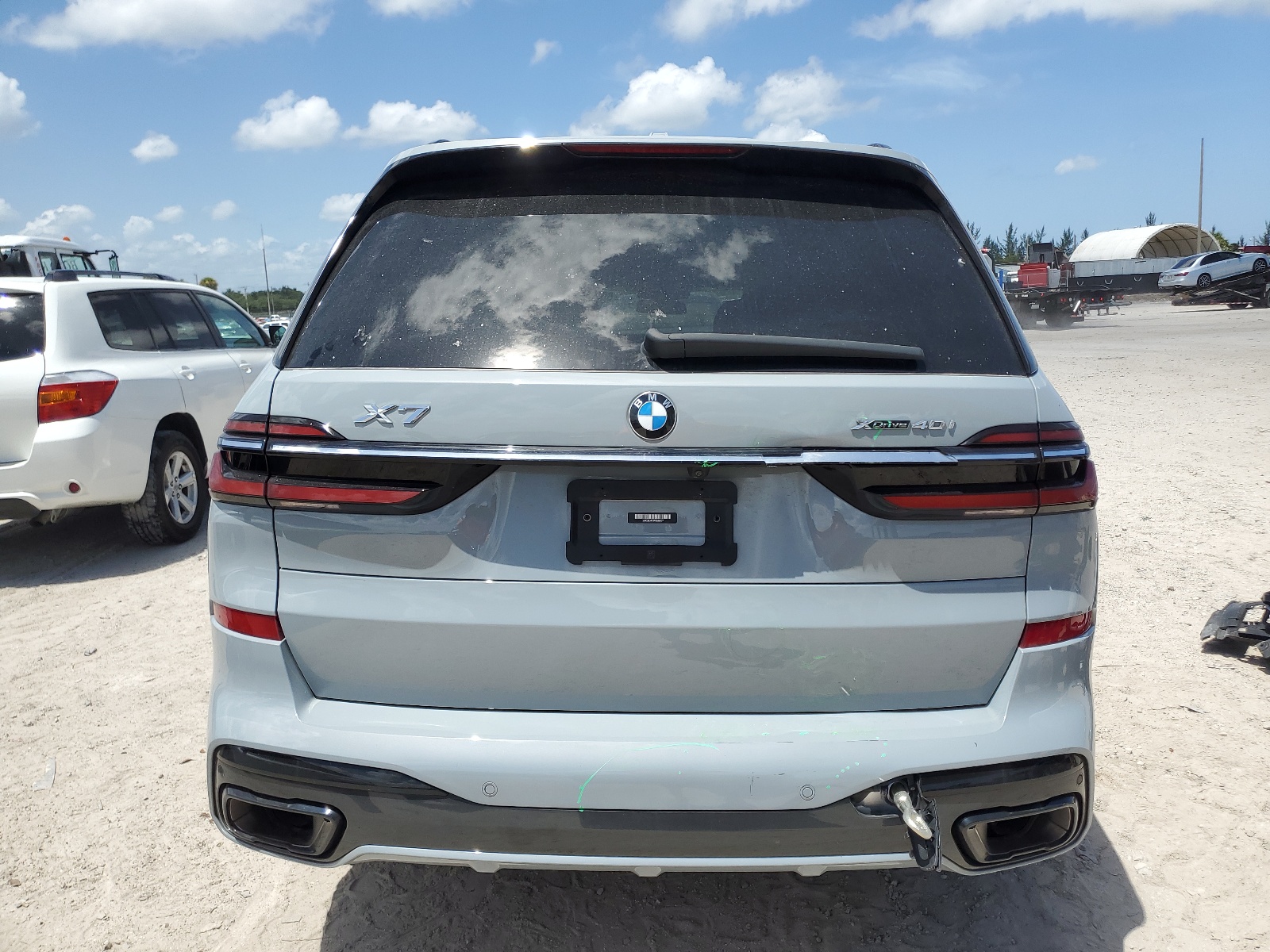 5UX23EM03P9S06067 2023 BMW X7 xDrive40I