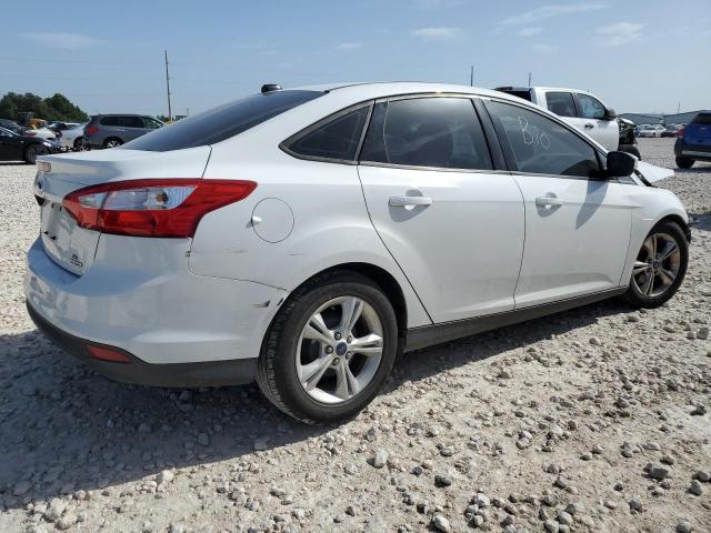 Sedans FORD FOCUS 2014 White