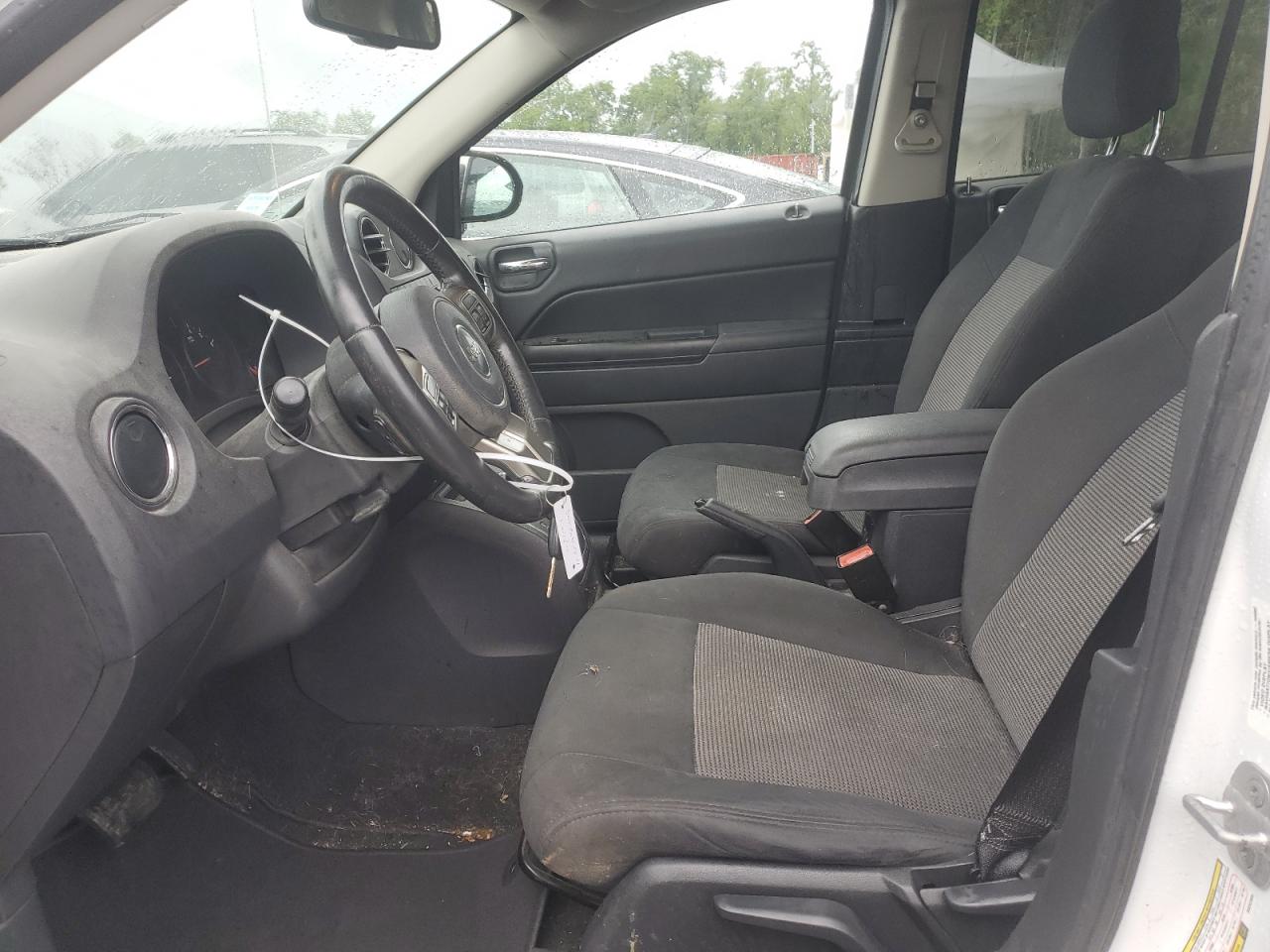 2011 Jeep Compass Sport VIN: 1J4NF1FB7BD252059 Lot: 66465884