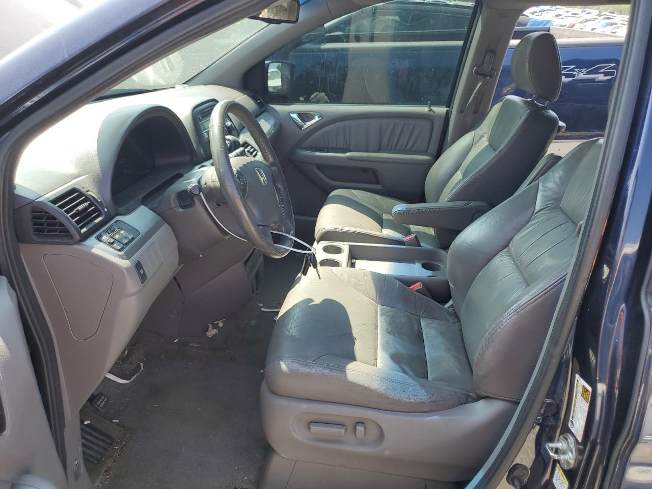 2008 Honda Odyssey - Image 7