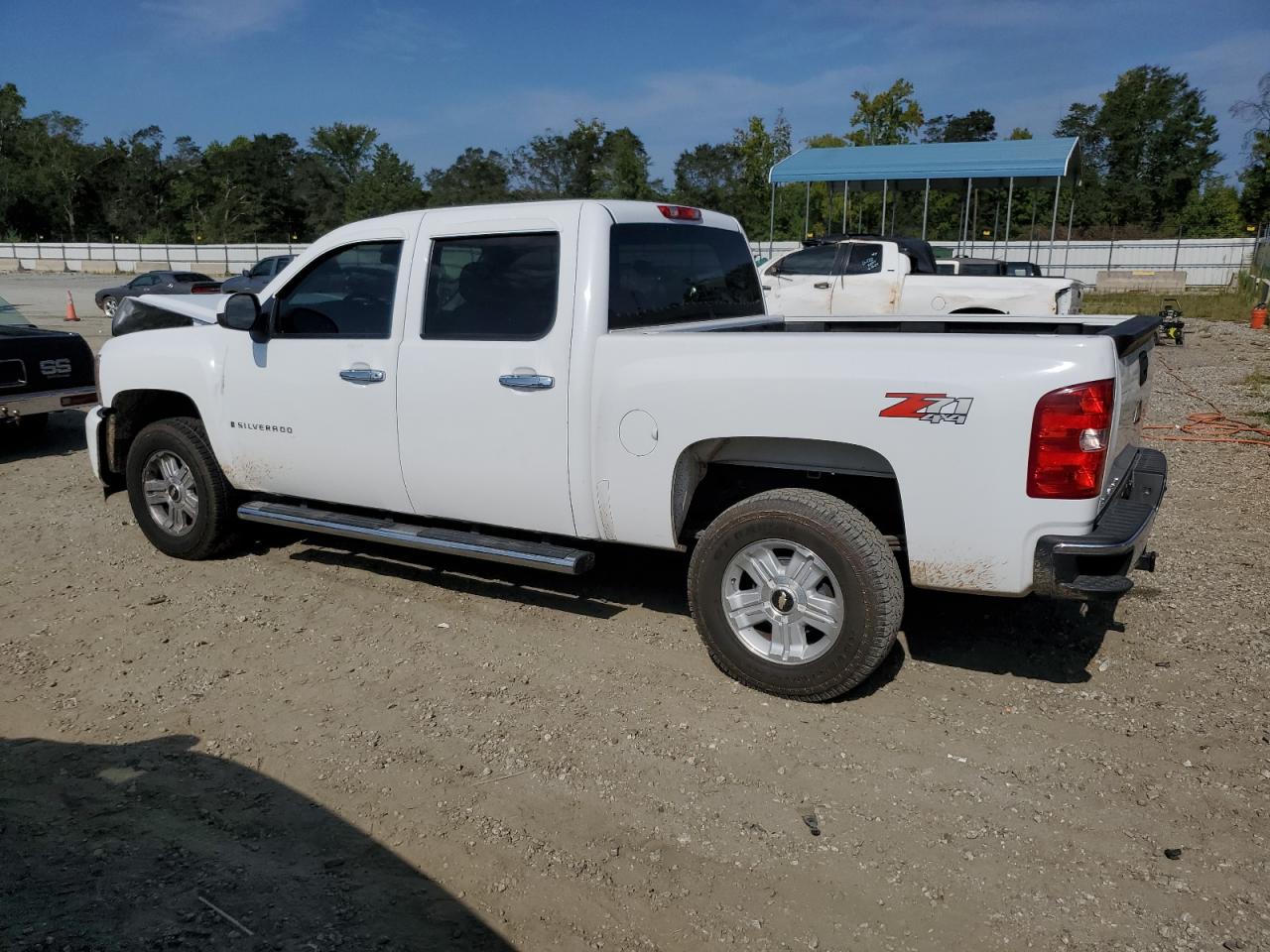 2007 Chevrolet Silverado K1500 Crew Cab VIN: 2GCEK13C171651177 Lot: 68477054