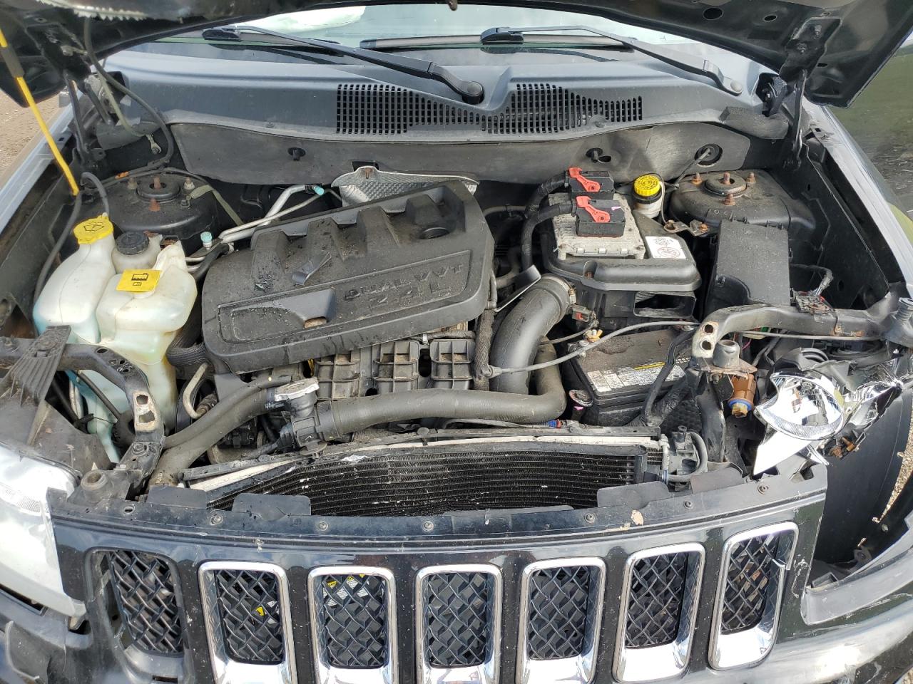 2012 Jeep Compass VIN: 1C4NJDGB9CD599985 Lot: 69170274