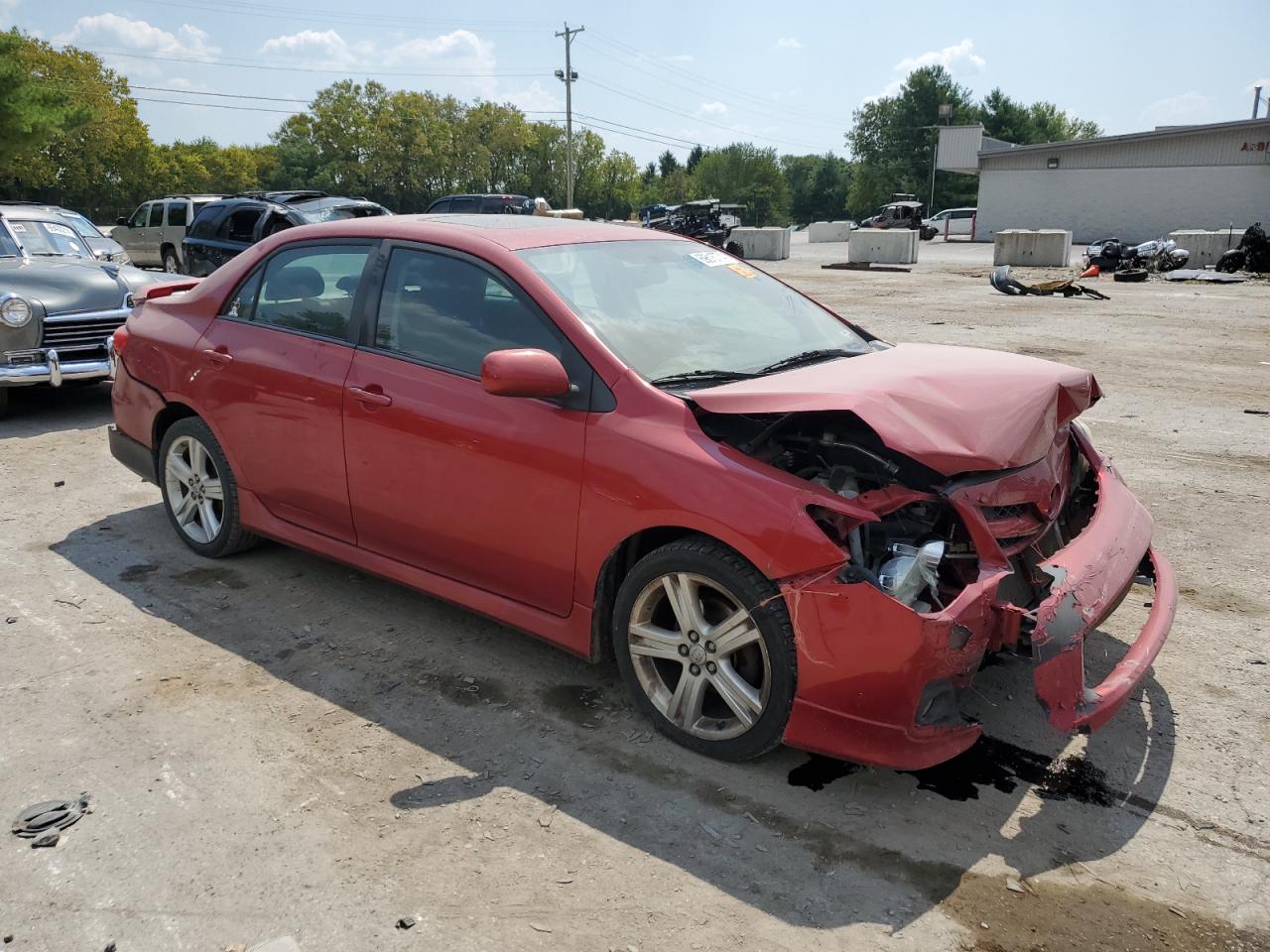 VIN 2T1BU4EE7DC081227 2013 TOYOTA COROLLA no.4