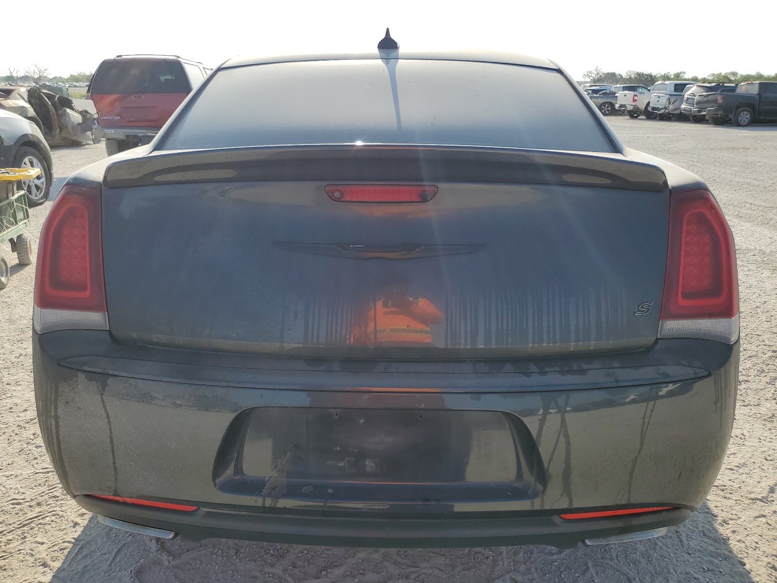 2C3CCABG3FH872623 2015 Chrysler 300 S