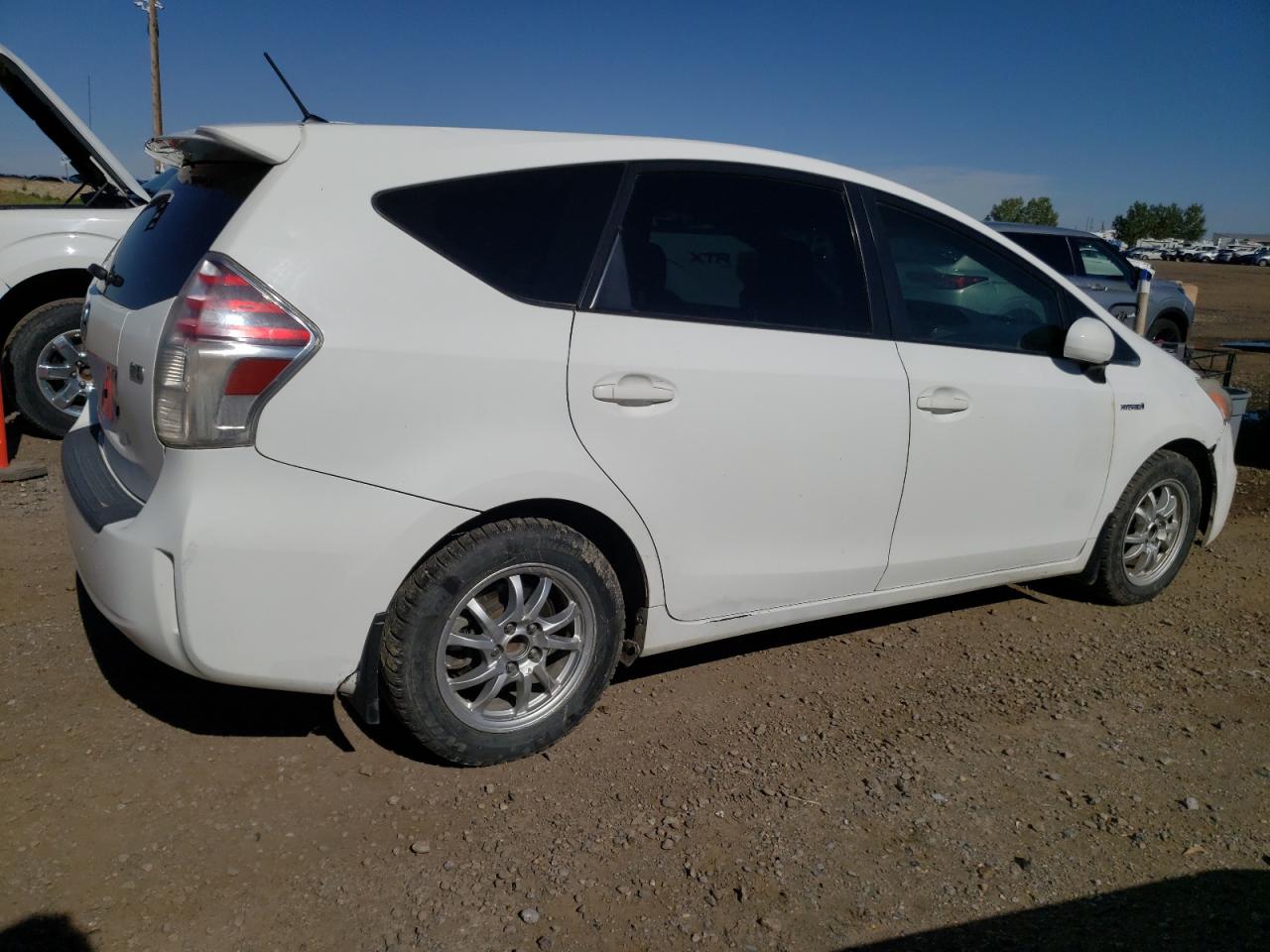 2013 Toyota Prius V VIN: JTDZN3EUXD3226458 Lot: 69869034