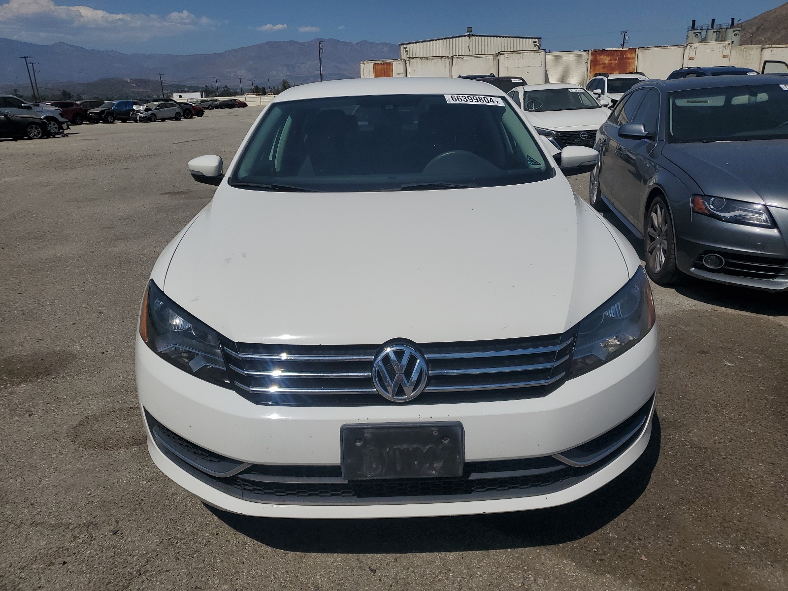 2014 Volkswagen Passat S vin: 1VWAT7A32EC102979