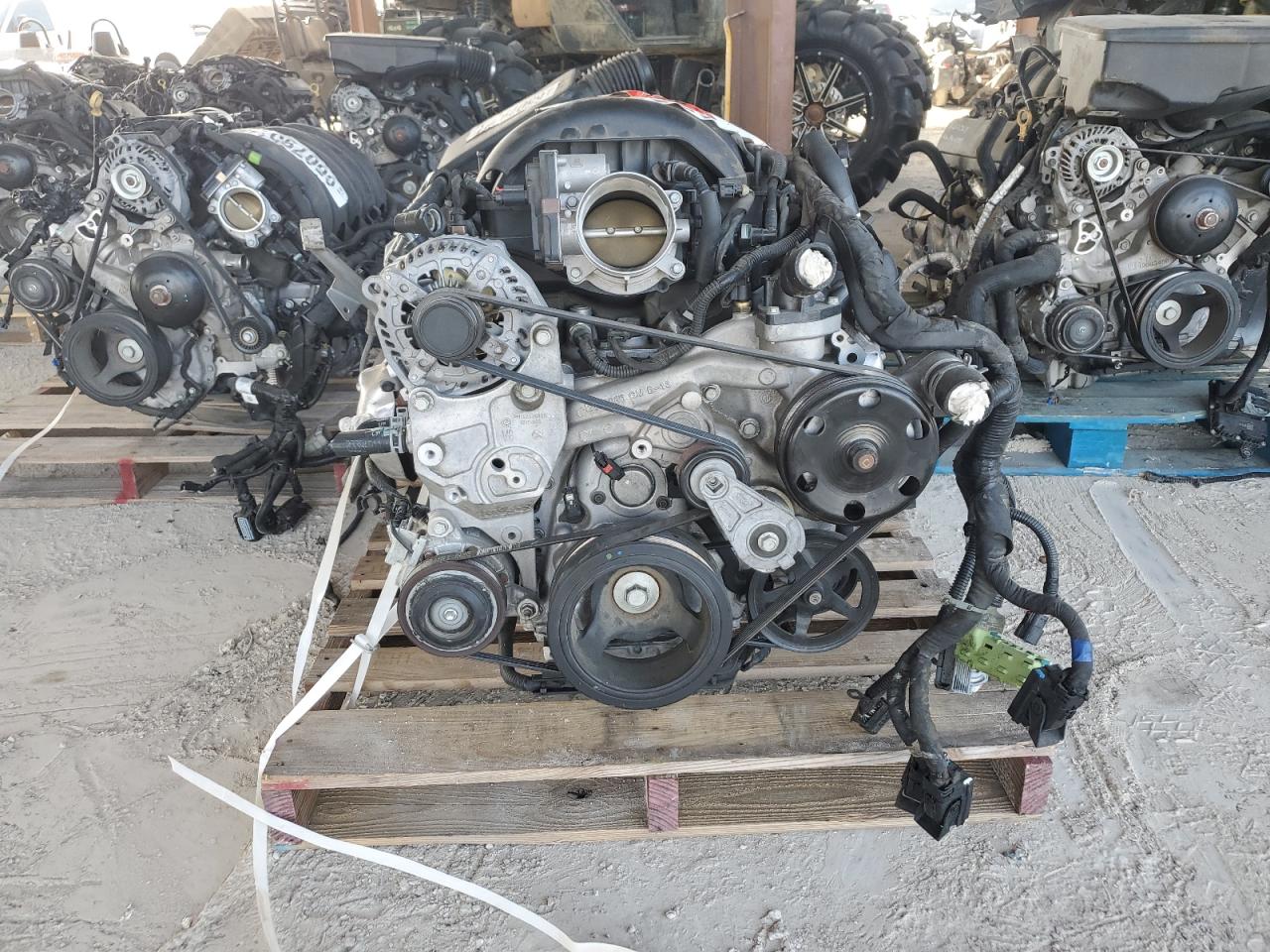 2018 Chevrolet Tahoe K1500 Premier VIN: 1GNSKCKJ0JR189781 Lot: 65079074