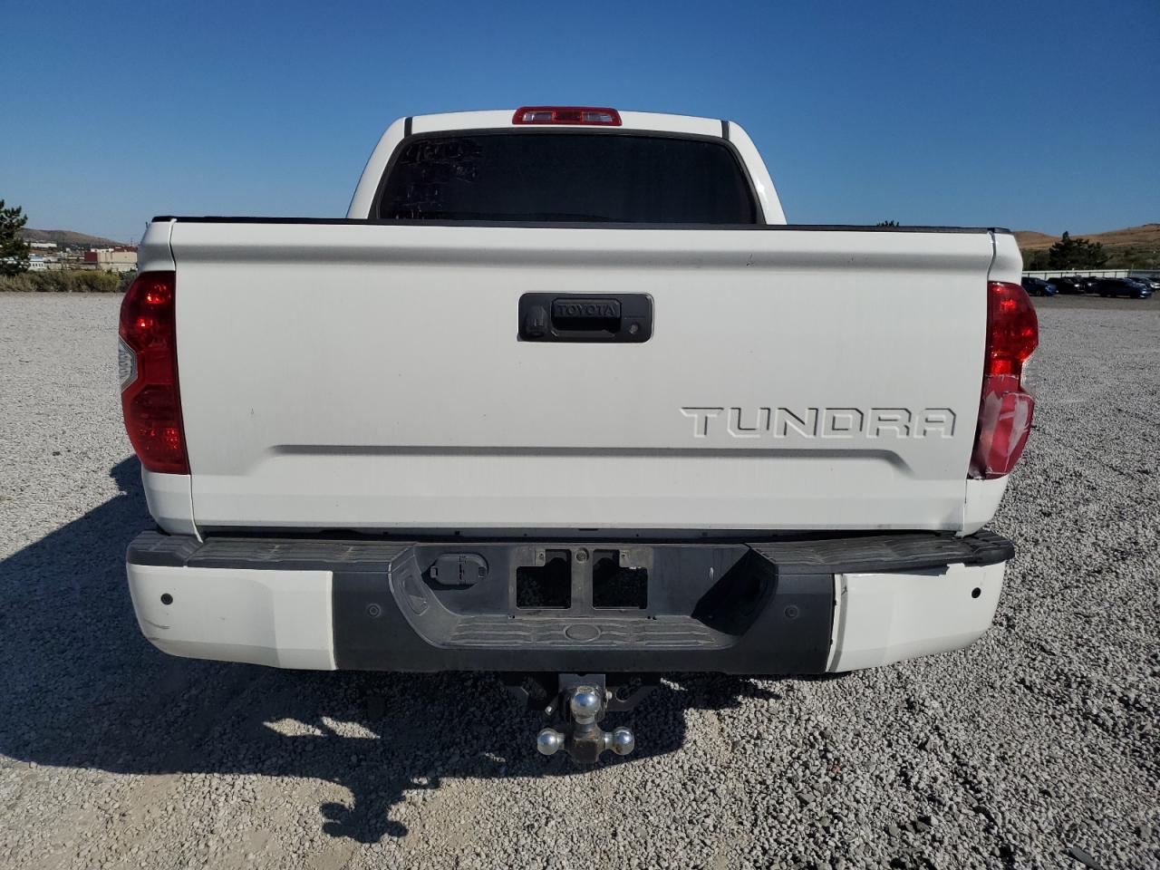 5TFDY5F15KX864947 2019 Toyota Tundra Crewmax Sr5