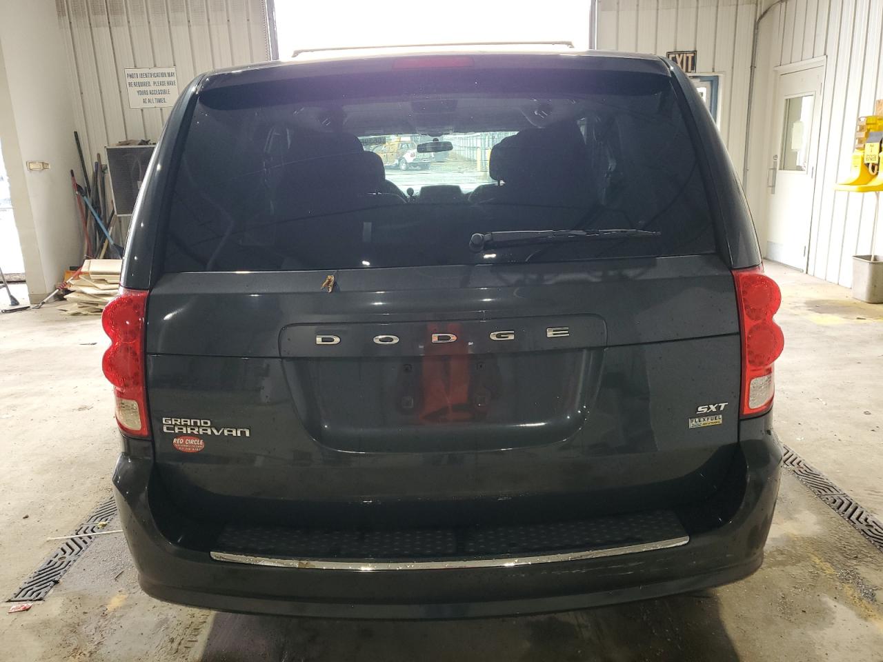 2C4RDGCG6ER264074 2014 Dodge Grand Caravan Sxt