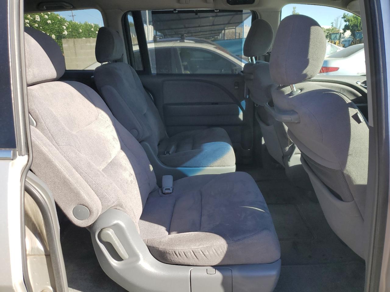 2005 Honda Odyssey Ex VIN: 5FNRL38445B410168 Lot: 66625124