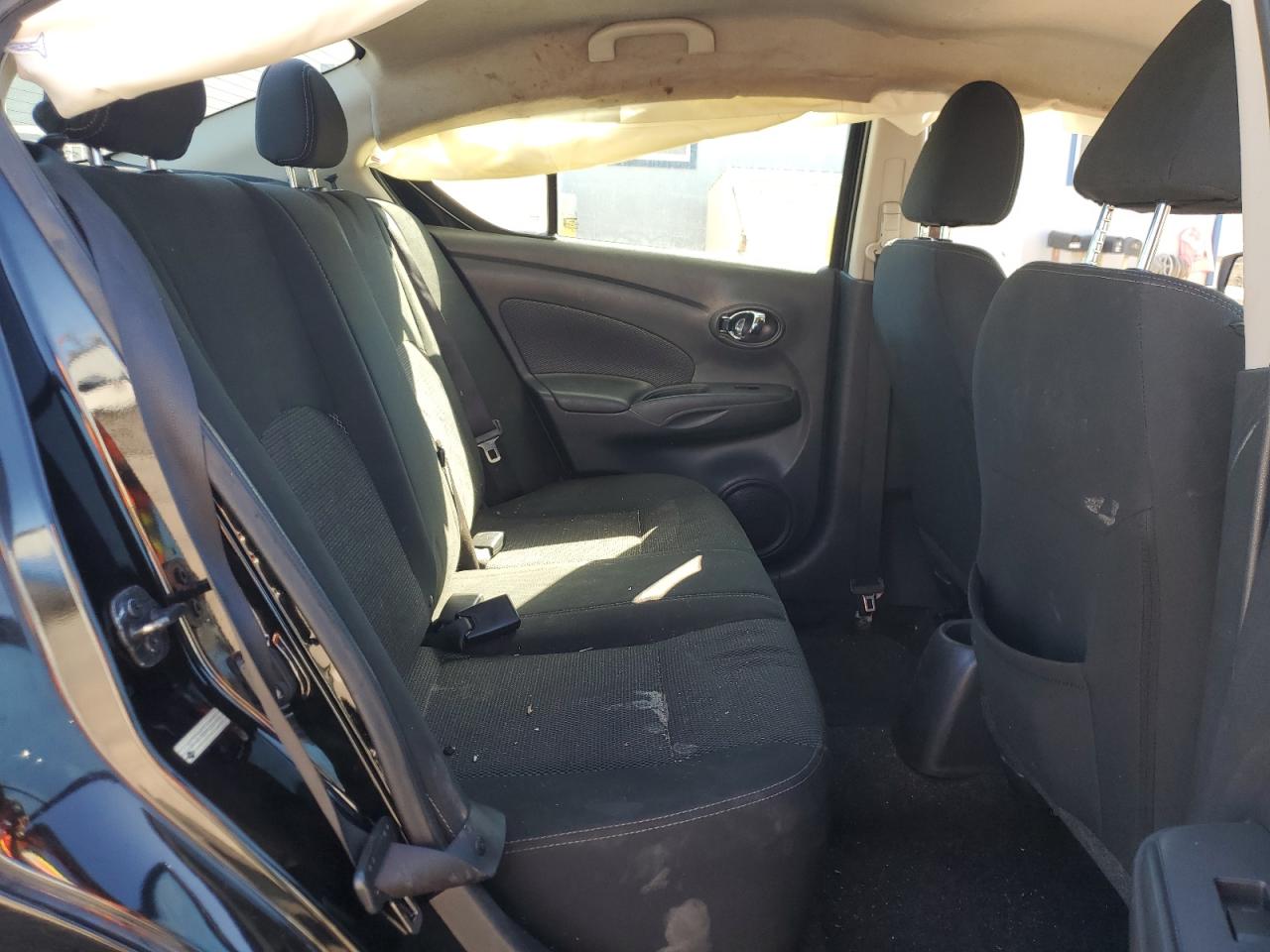 2017 Nissan Versa S VIN: 3N1CN7APXHL888177 Lot: 66354124