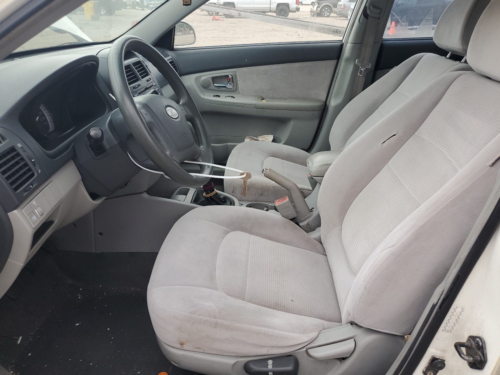 KNAFE121575384584 2007 Kia Spectra Ex