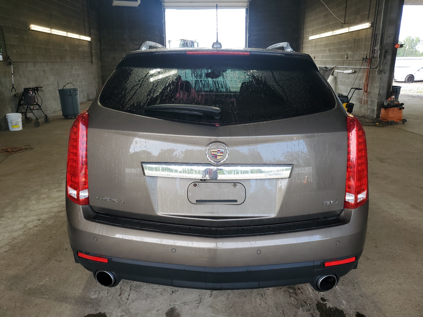 3GYFNEE38GS575763 2016 Cadillac Srx Luxury Collection