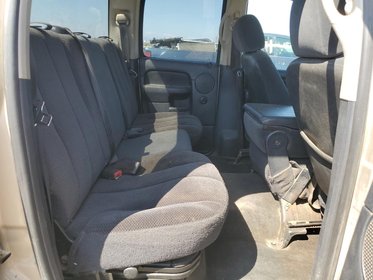 2002 Dodge Ram 1500 VIN: 3D7HA18Z22G148602 Lot: 68079344