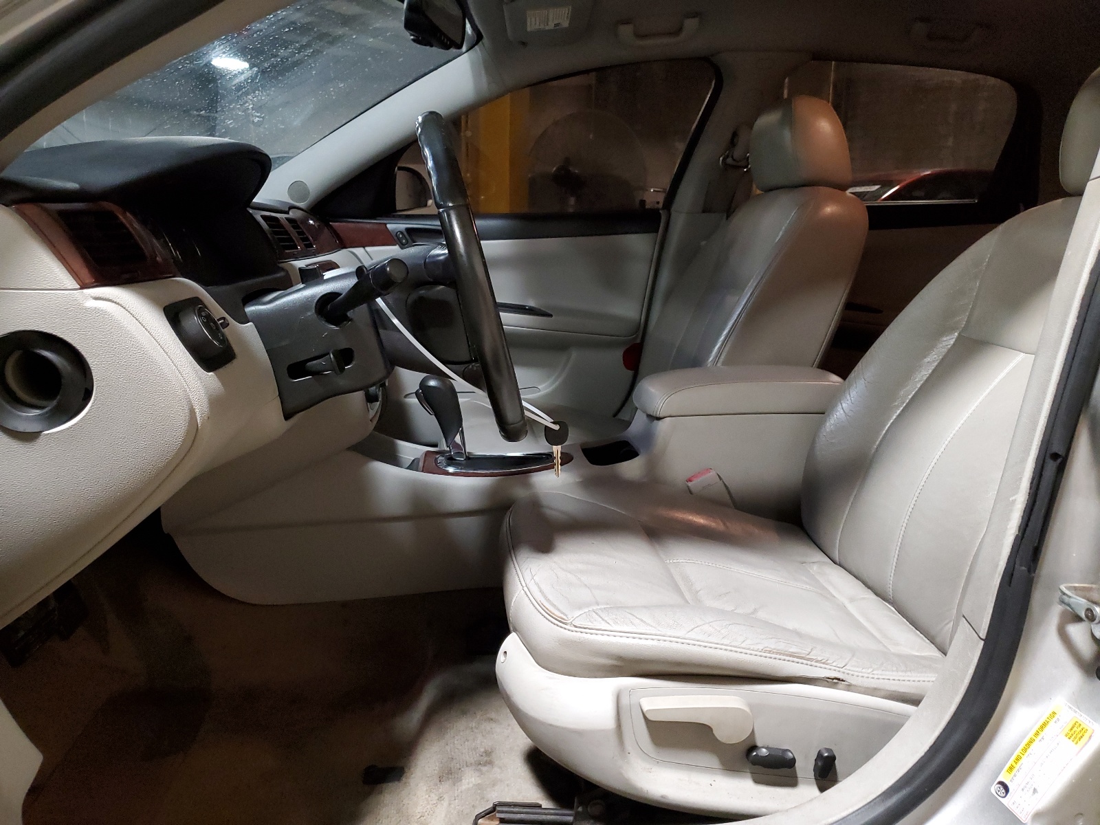 2G1WU583381227878 2008 Chevrolet Impala Ltz