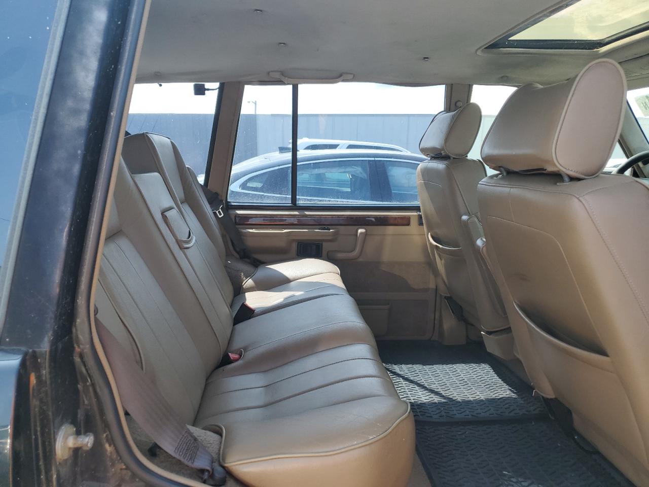 1995 Land Rover Range Rover Long Wheelbase VIN: SALHC1348SA657102 Lot: 66857674