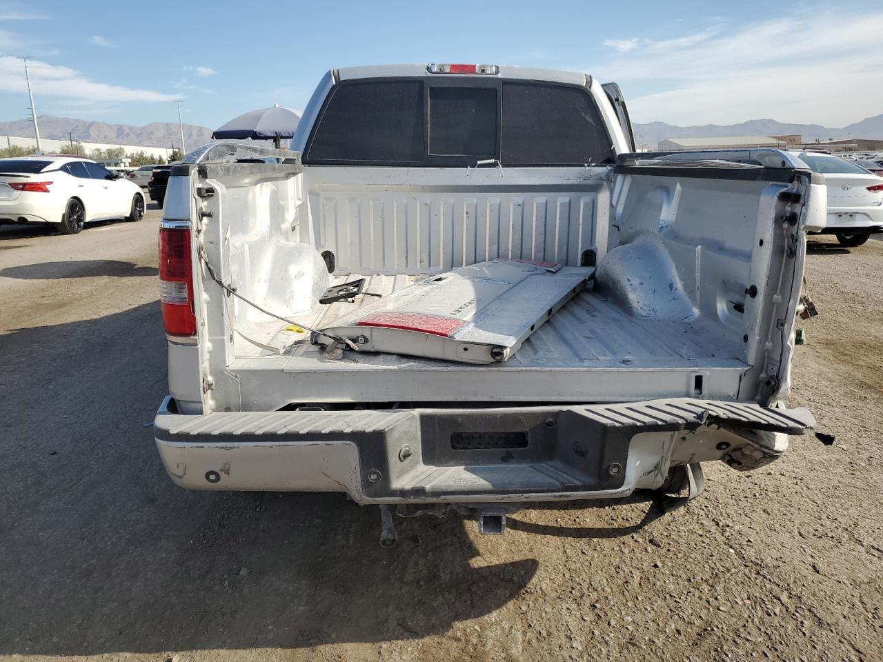 2008 Lincoln Mark Lt VIN: 5LTPW16568FJ00163 Lot: 66119444