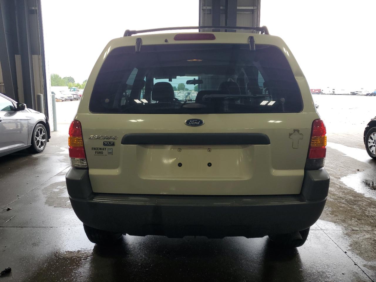 2003 Ford Escape Xlt VIN: 1FMYU93143KD92761 Lot: 68865844