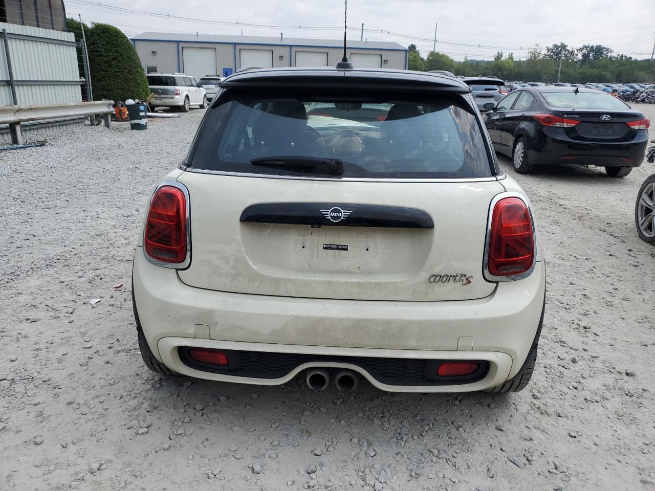 WMWXR5C07M2P16074 2021 Mini Cooper S