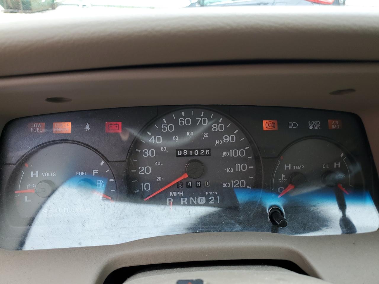 2005 Mercury Grand Marquis Gs VIN: 2MEFM74W25X607417 Lot: 69516914