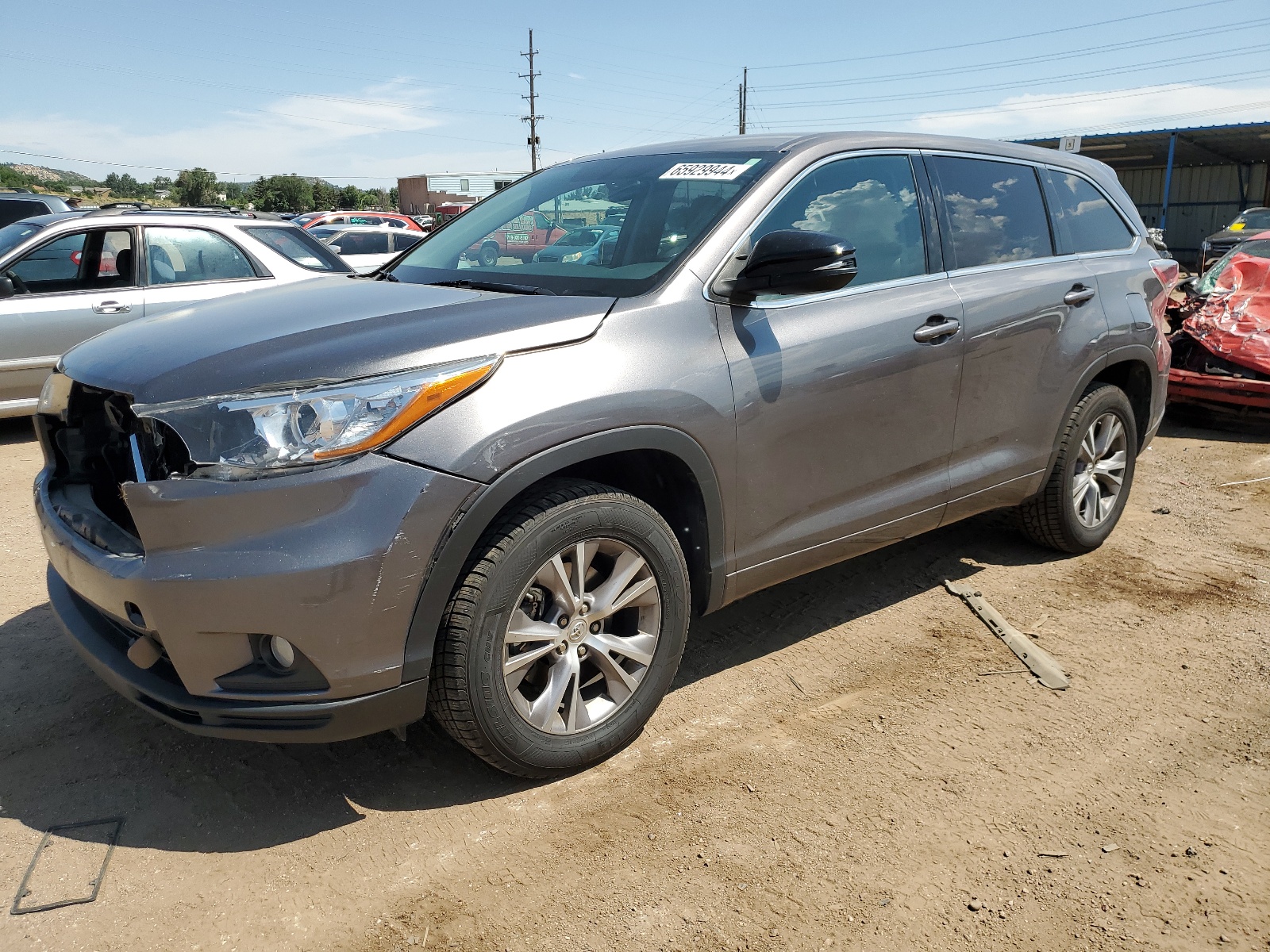 2015 Toyota Highlander Le vin: 5TDBKRFH3FS206133