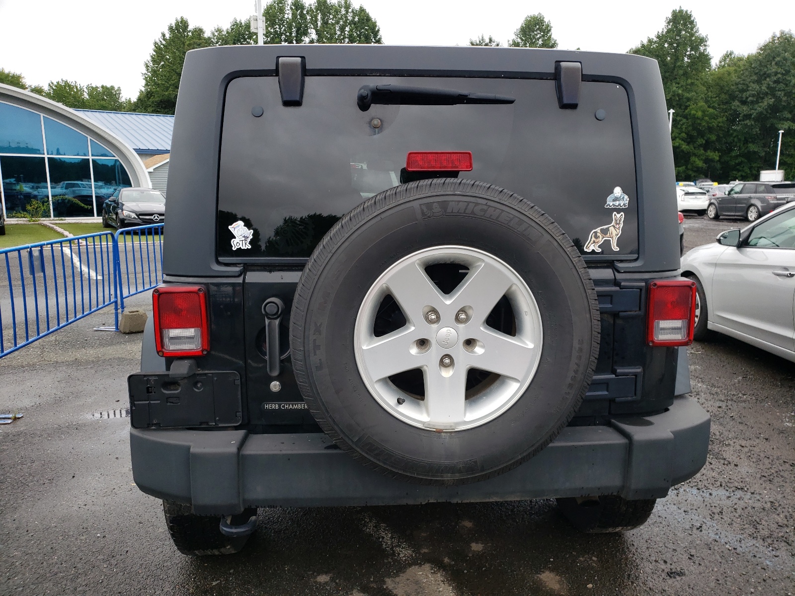 1C4BJWDGXEL120295 2014 Jeep Wrangler Unlimited Sport