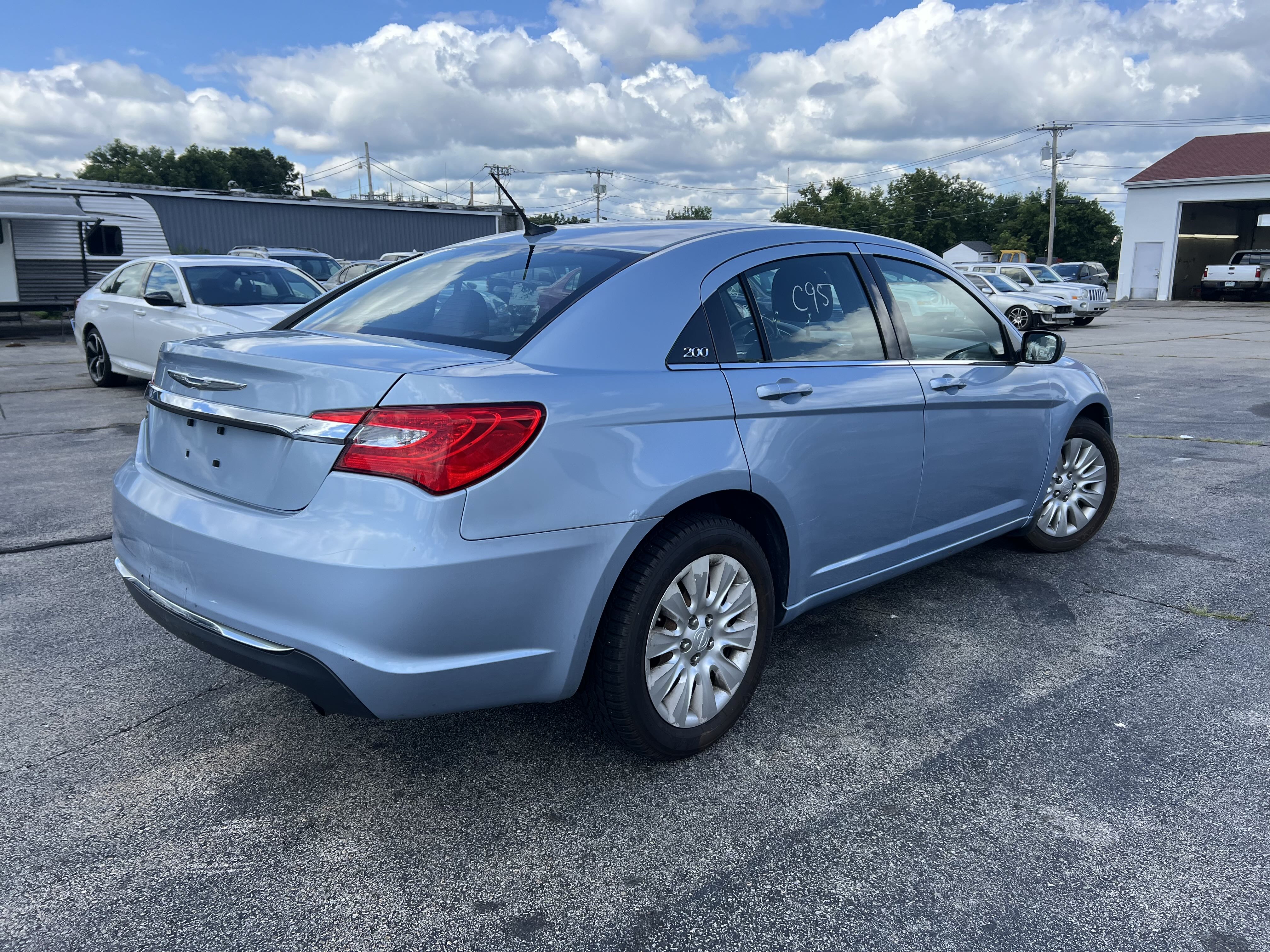 2012 Chrysler 200 Lx vin: 1C3CCBAB6CN226863