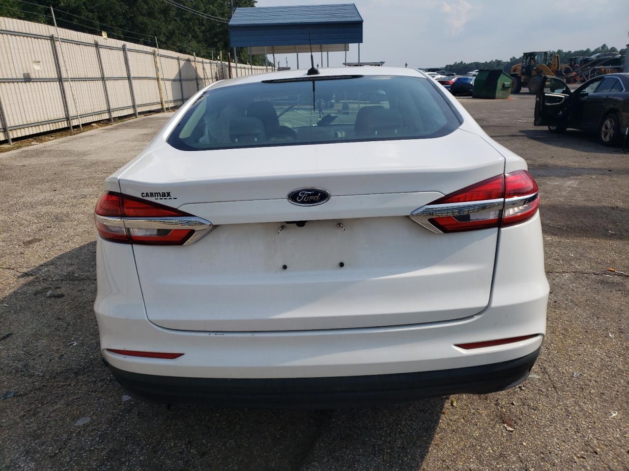 3FA6P0G72KR232214 2019 Ford Fusion S