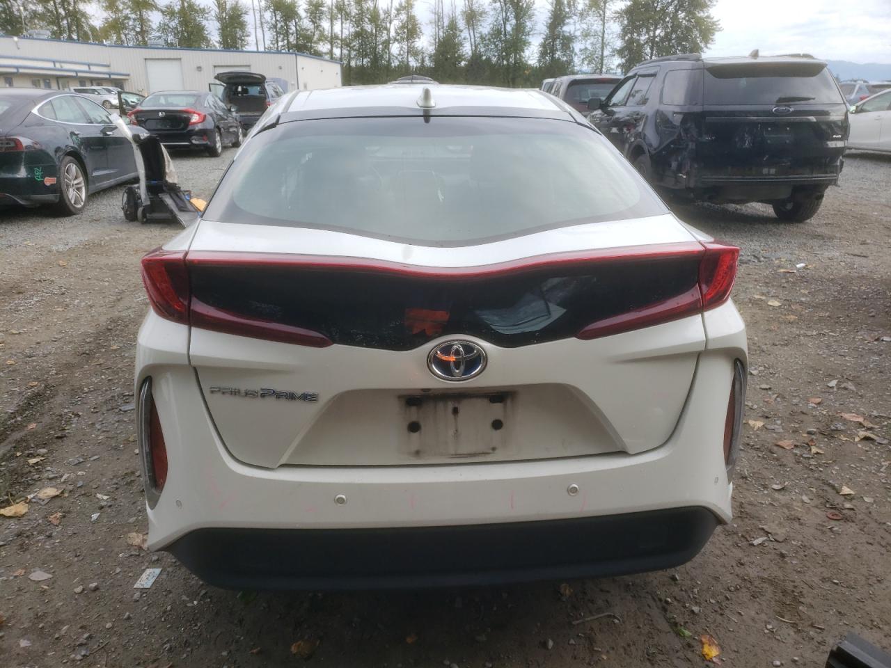 2017 Toyota Prius Prime VIN: JTDKARFP2H3005757 Lot: 67942084