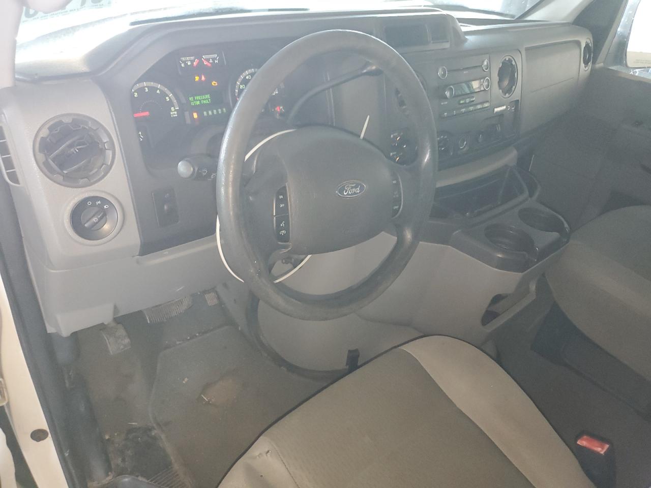 2010 Ford Econoline E350 Super Duty Wagon VIN: 1FBSS3BL5ADA05012 Lot: 67135214