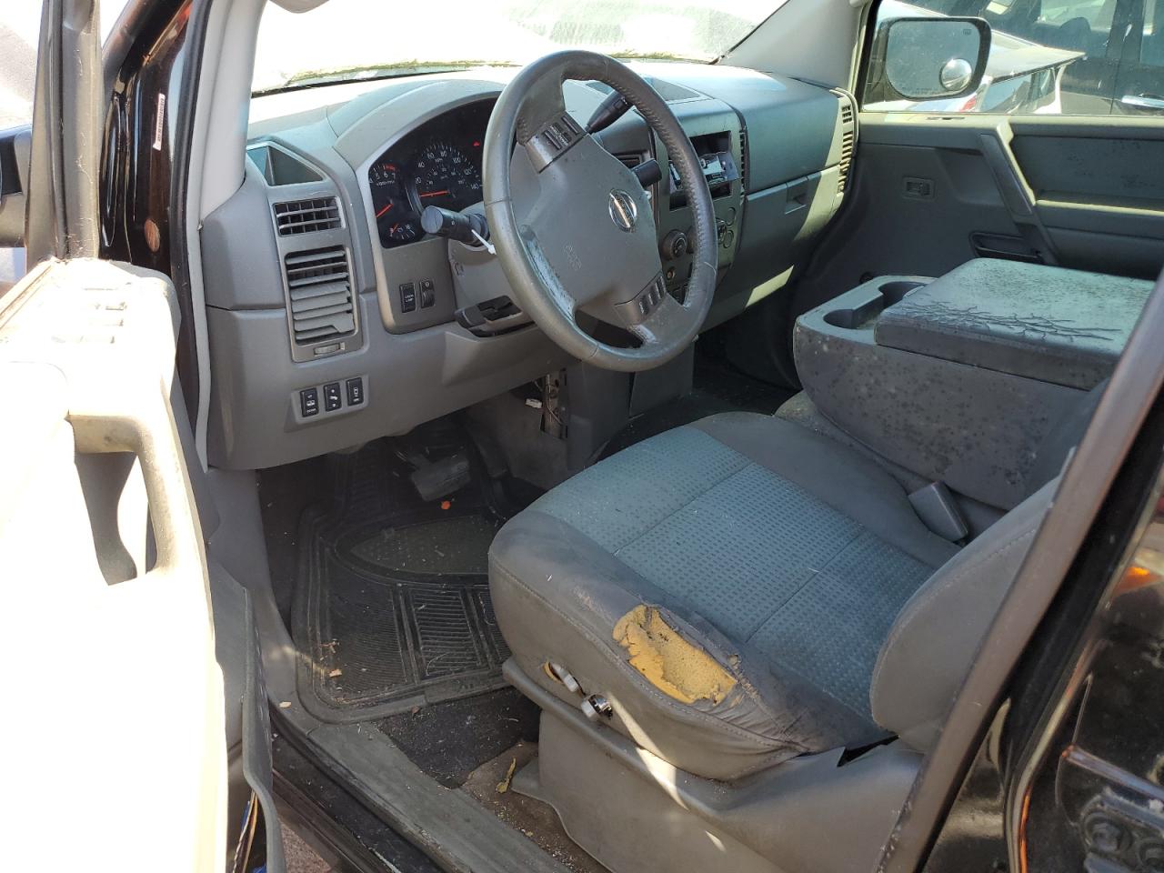 1N6AA07A95N567539 2005 Nissan Titan Xe