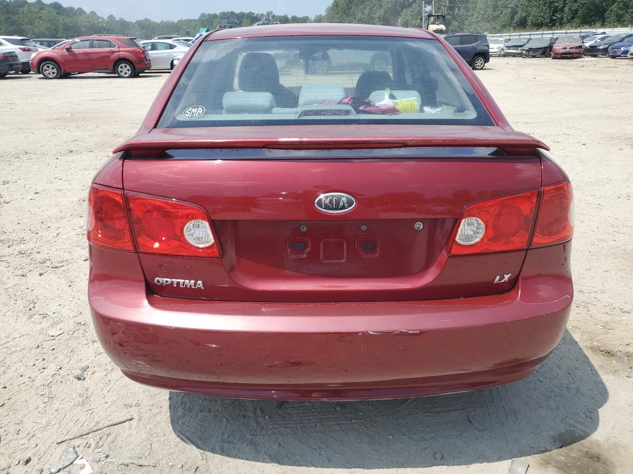 2008 Kia Optima Lx VIN: KNAGE123085256972 Lot: 66955094