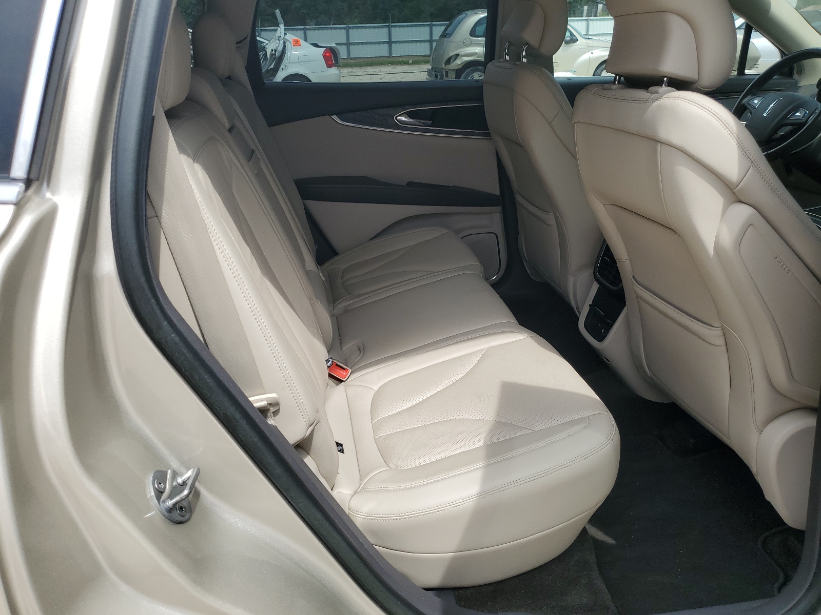 2LMPJ6LR0HBL37237 2017 Lincoln Mkx Reserve