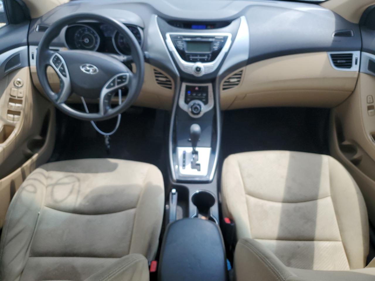 KMHDH4AE7CU184700 2012 Hyundai Elantra Gls