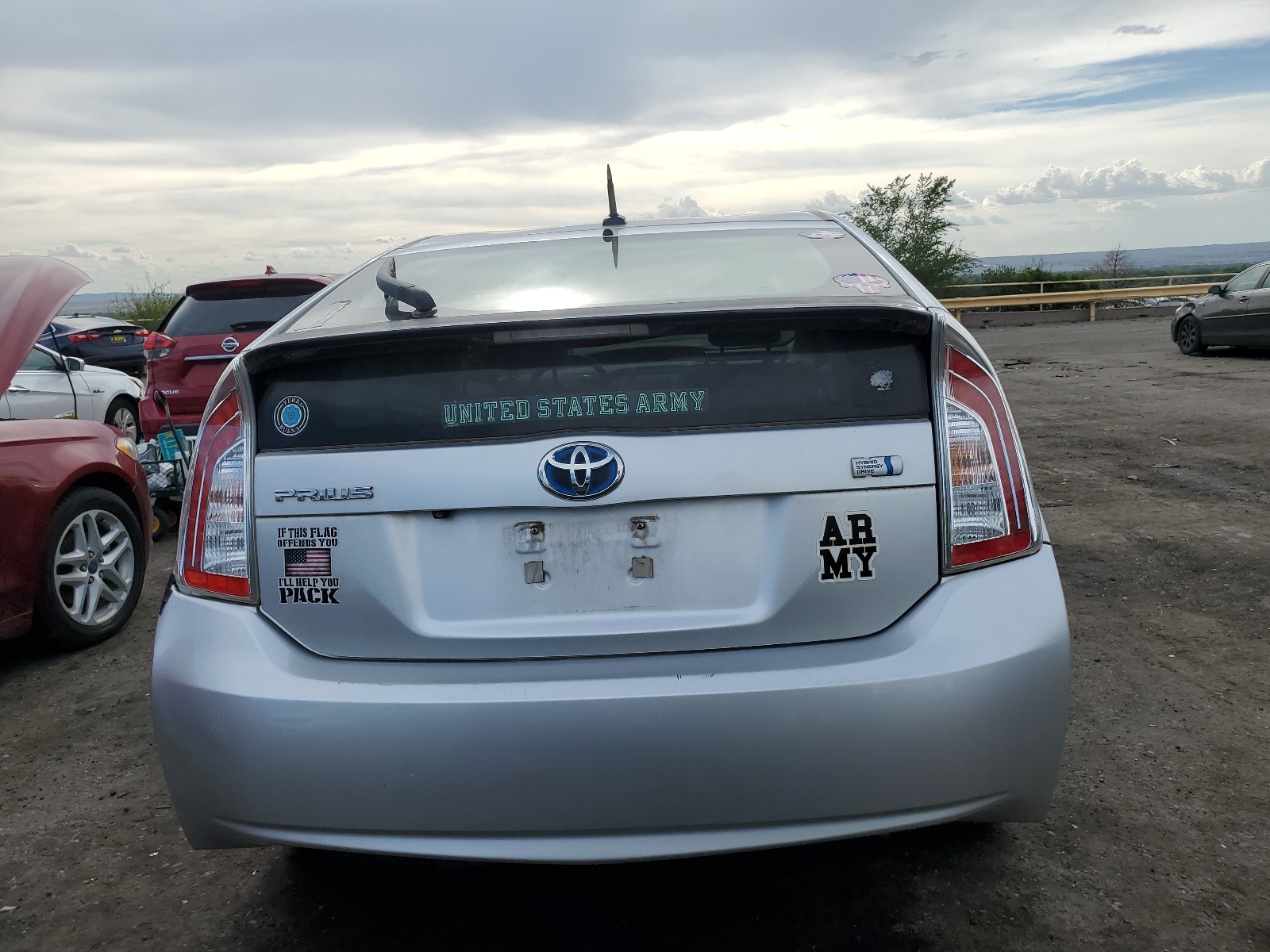 2012 Toyota Prius vin: JTDKN3DU2C5438132