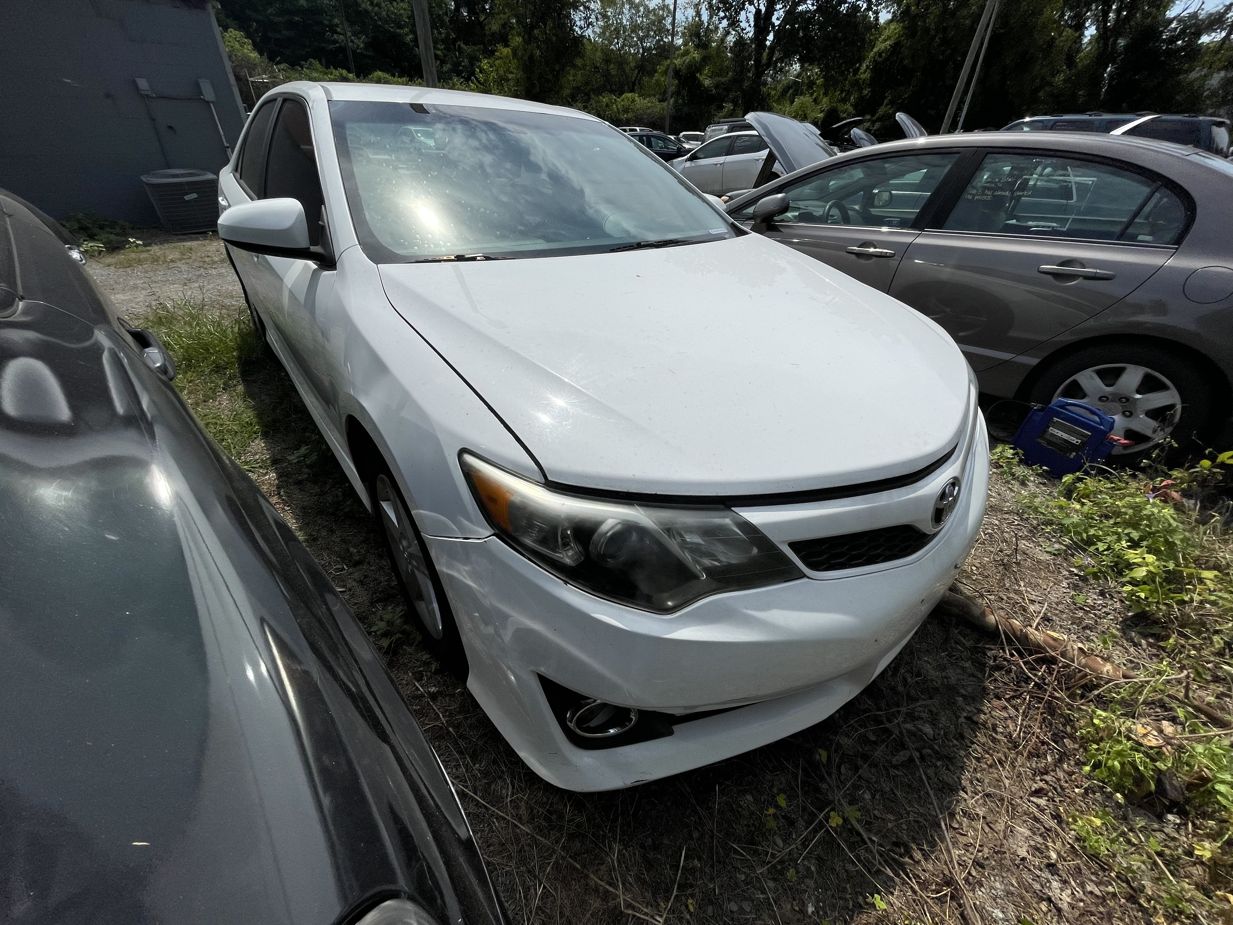 2014 Toyota Camry L vin: 4T1BF1FK6EU398462