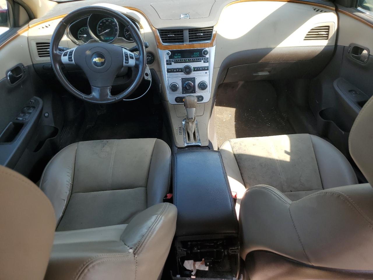 2011 Chevrolet Malibu - Image 8