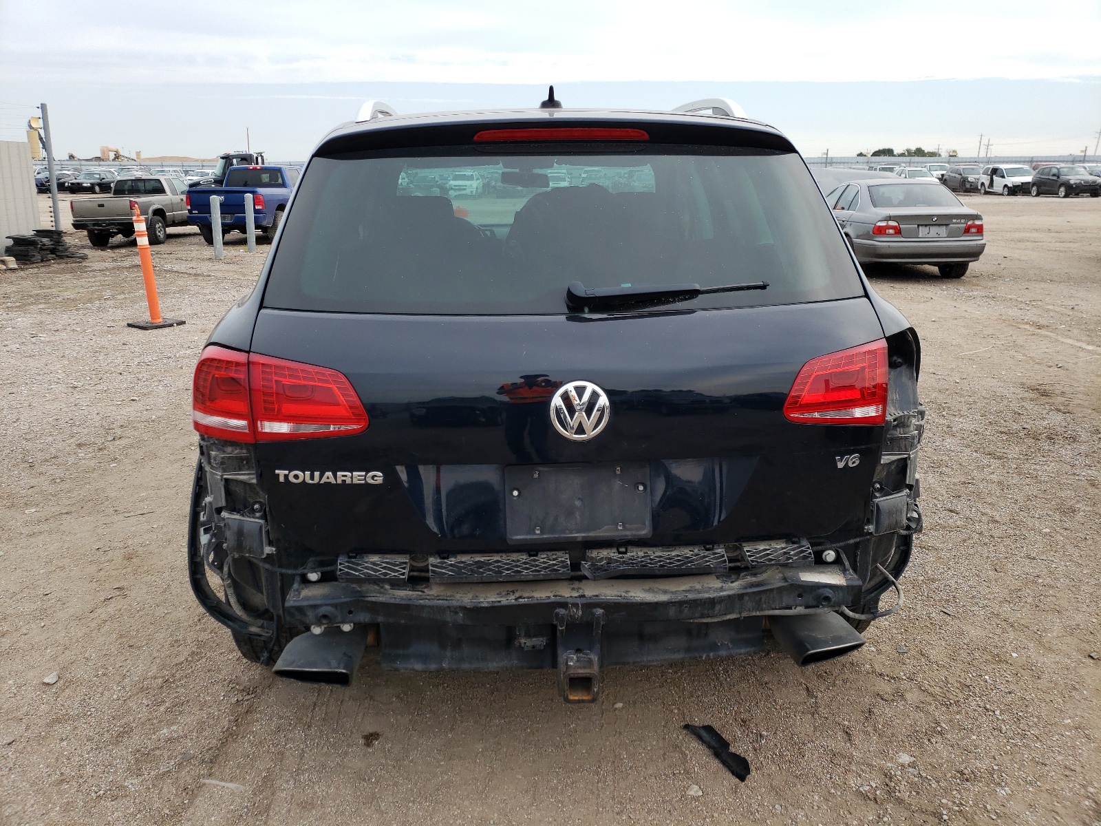 WVGEF9BP0FD004601 2015 Volkswagen Touareg V6