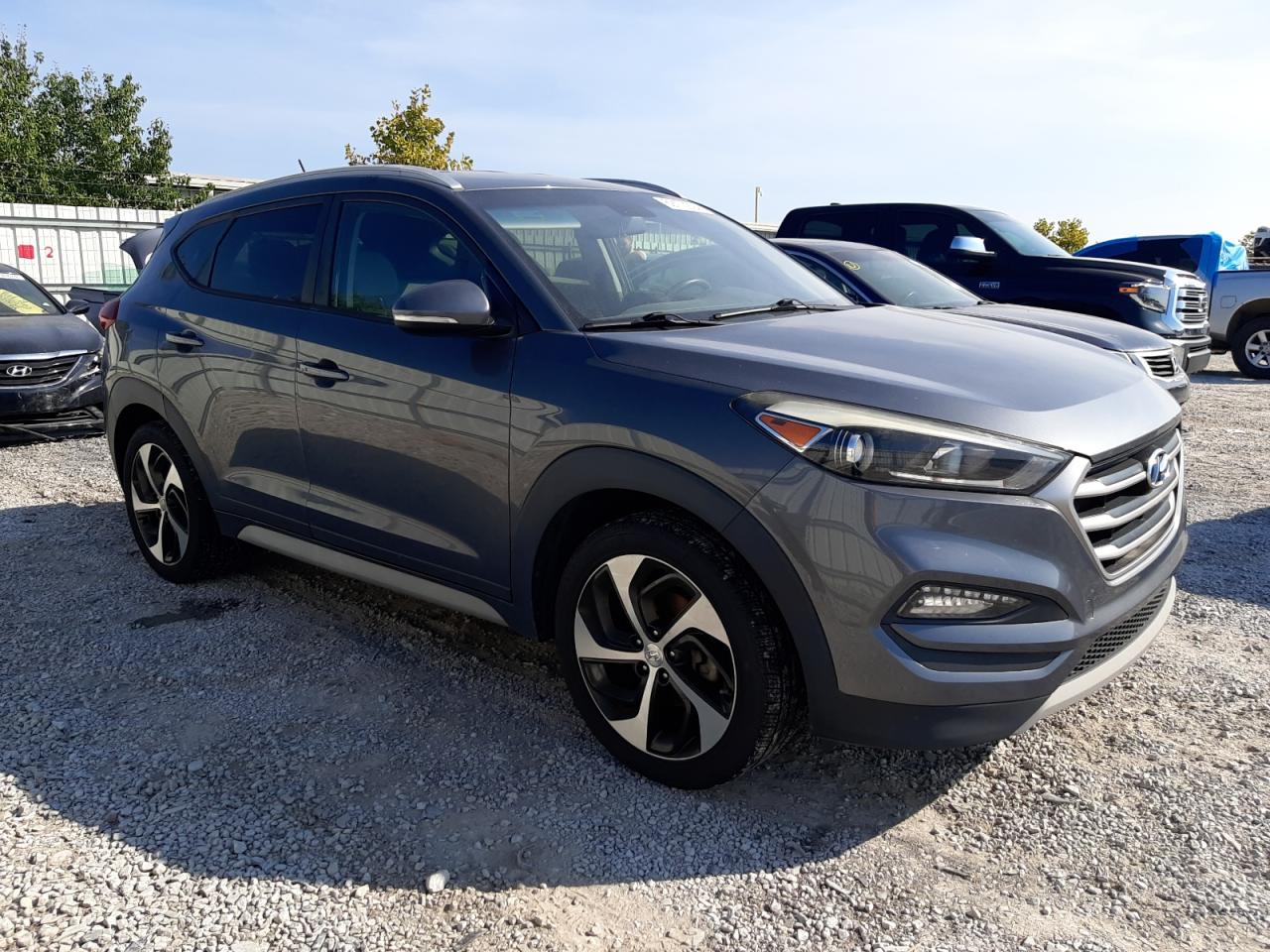 2017 Hyundai Tucson - Image 4