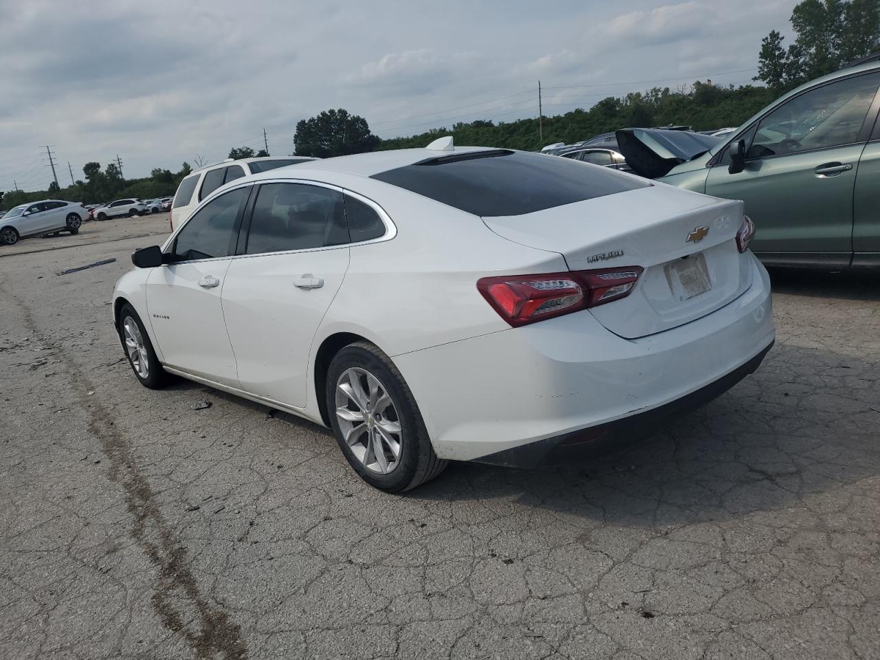 1G1ZD5ST1KF151244 2019 CHEVROLET MALIBU - Image 2