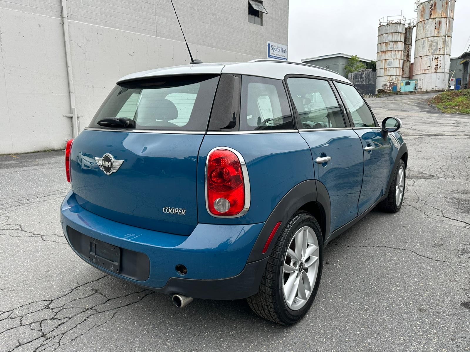 2012 Mini Cooper Countryman vin: WMWZB3C53CWM29724