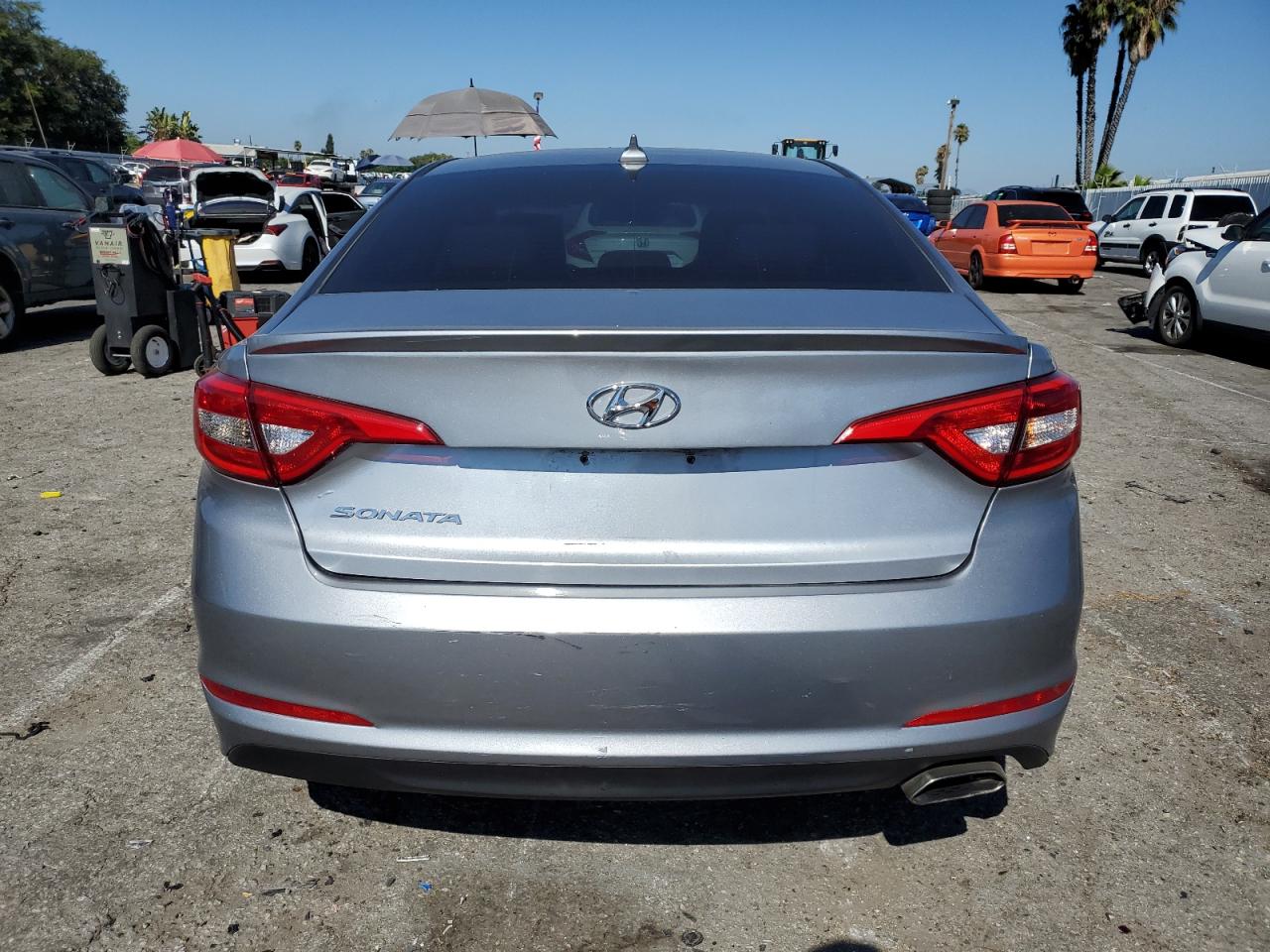 2017 Hyundai Sonata Se VIN: 5NPE24AF8HH569722 Lot: 66949224